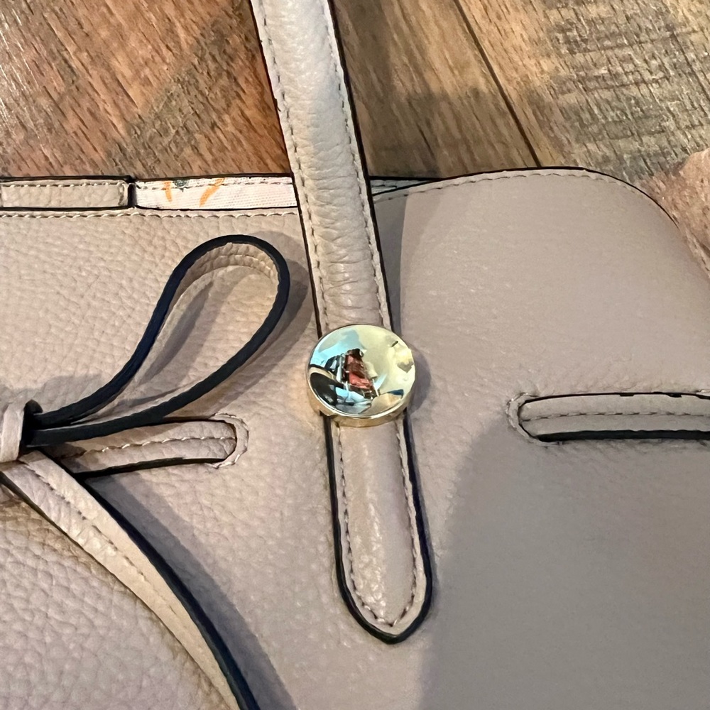 NANETTE LEPORE Arabelle Bow Shoulder Bag - Picture 5 of 7